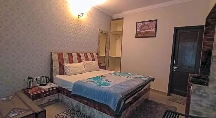 Казаули: kasauli nature inn