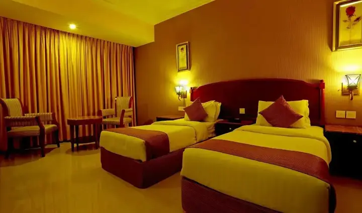 Аллеппи: OYO Premium Alleppey NH