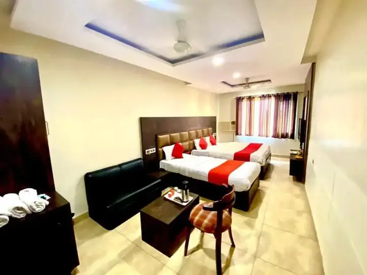 Лудхиана: OYO Rooms Ludhiana Railway Station Clock Tower