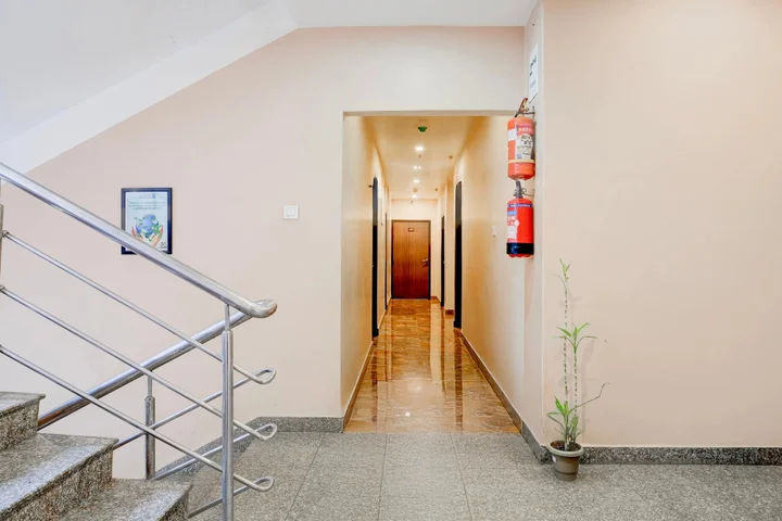 Гувахати: OYO Premium Beltola Tiniali