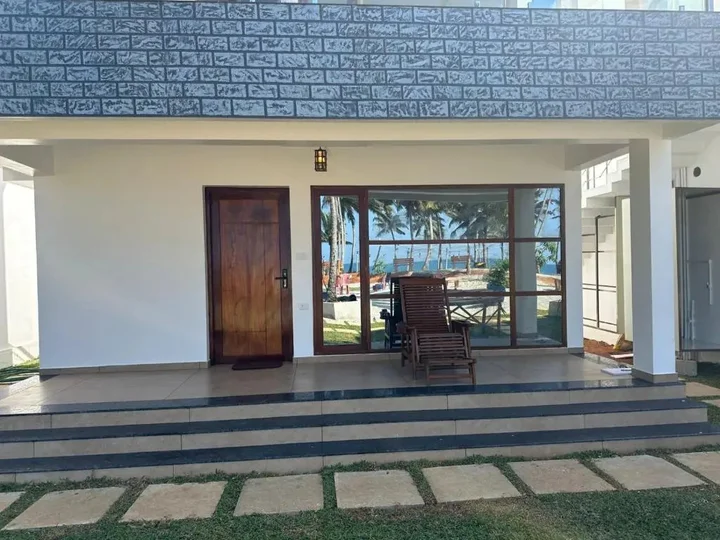 Варкала: Om-India-Om Good Karma Beach Resort