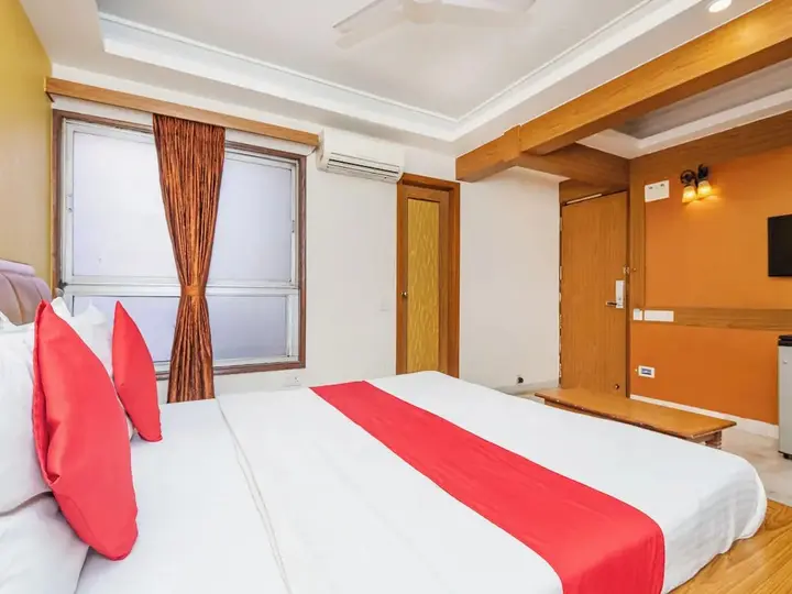 Сурат: OYO Rooms Delhi Gate 3