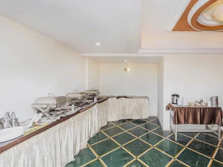 Сурат: OYO Rooms Delhi Gate 3