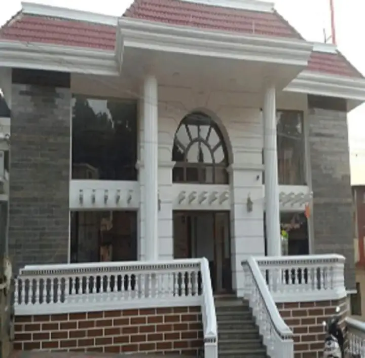 carousel image 0
