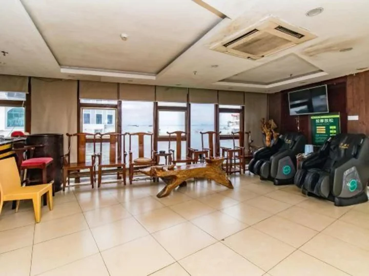 Бэйхай: Beihai Haishang Sea View Apartment