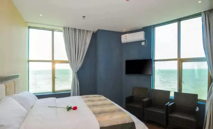 Бэйхай: Beihai Haishang Sea View Apartment