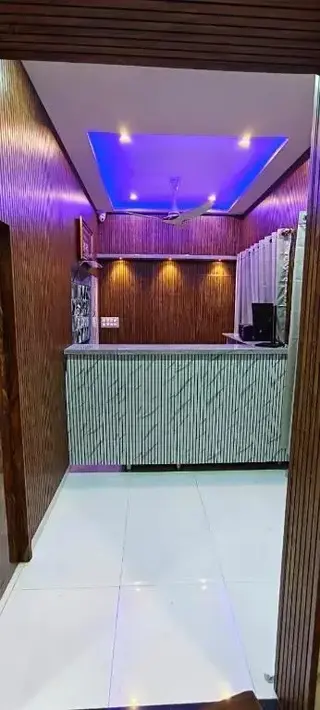Майсур: V R S Deluxe Dormitory