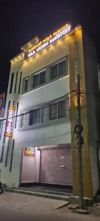 Майсур: V R S Deluxe Dormitory