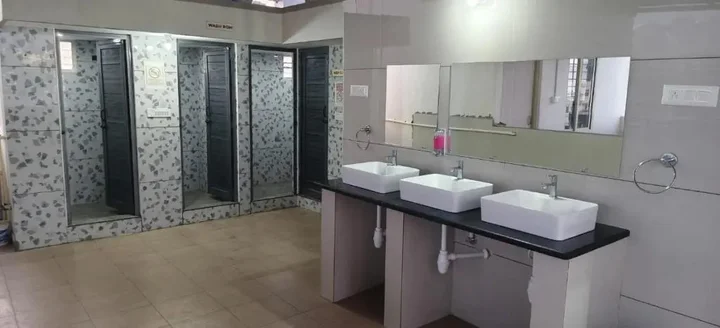 Майсур: V R S Deluxe Dormitory