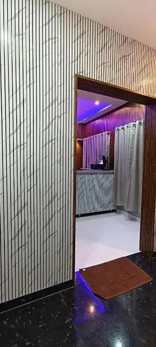 Майсур: V R S Deluxe Dormitory