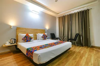 Нью-Дели: FabHotel Majestic JPM I