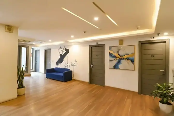 Нью-Дели: FabHotel Majestic JPM I