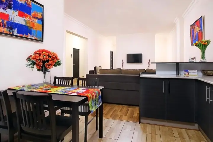 Ереван: 2 Bedroom Apartment on Arami street