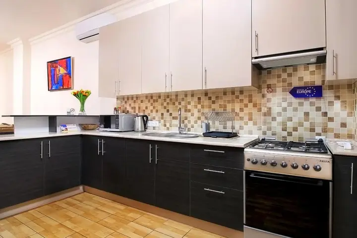 Ереван: 2 Bedroom Apartment on Arami street