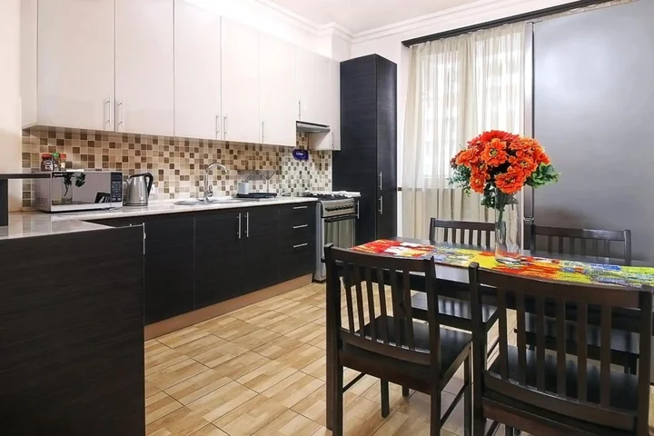 Ереван: 2 Bedroom Apartment on Arami street
