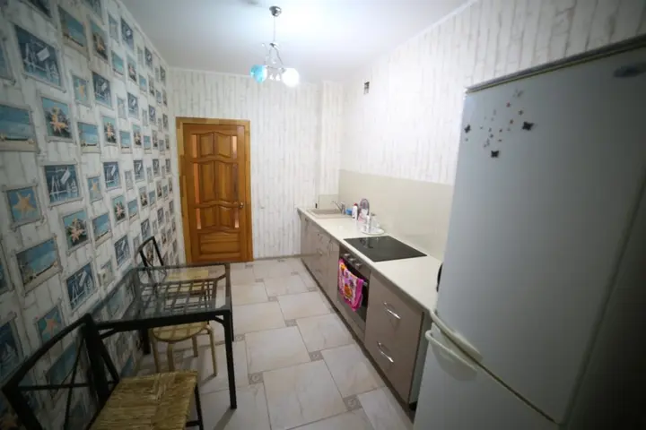 Уфа: Апартаменты Менделеева 128/1 Колосс