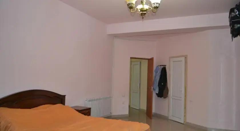 Ереван: Northern Avenue Apartment