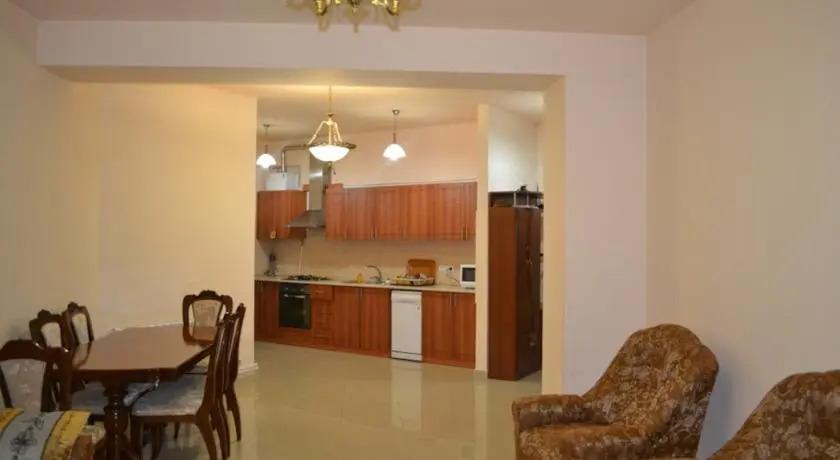 Ереван: Northern Avenue Apartment