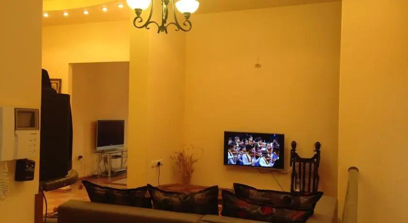 Ереван: Holiday Home Charenc