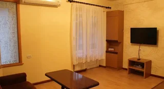 Ереван: Studio Nalbandyan