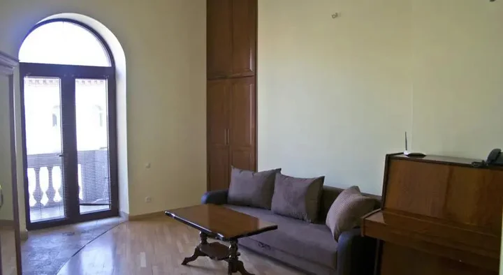Ереван: Studio Tumanyan