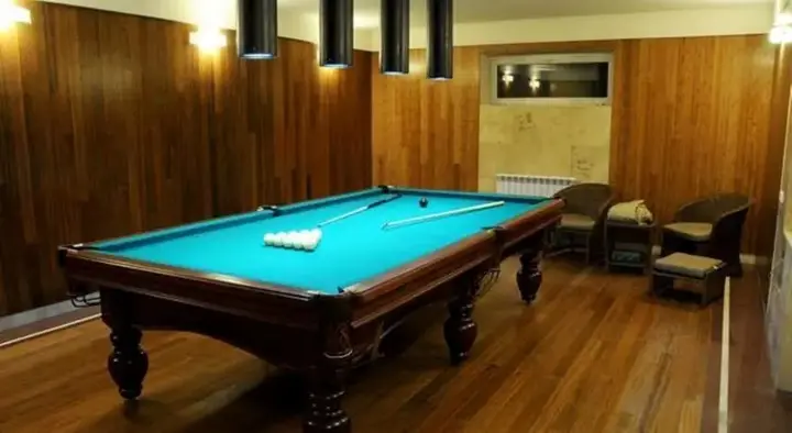 Ереван: Villa Hyusisayin Charagayt