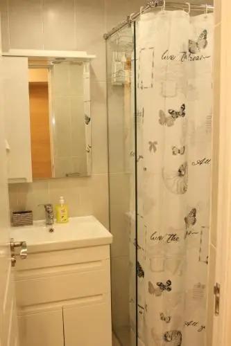 Ереван: 1 BR Apartment Republic Square