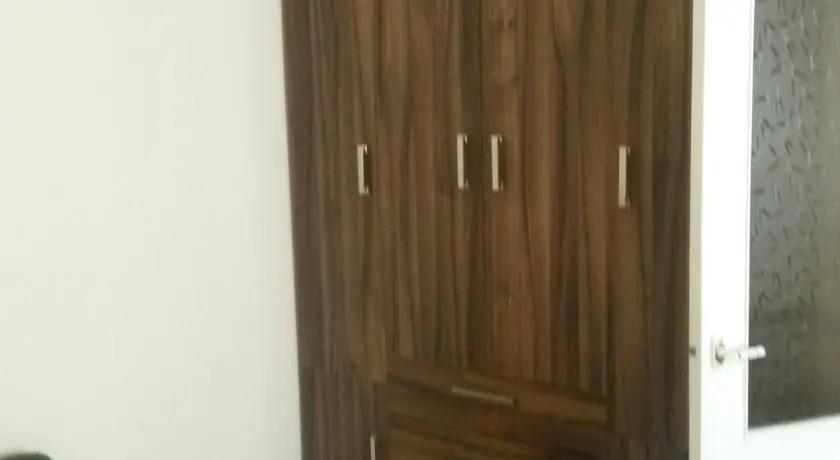 Ереван: Hrachya Kochar 1 apt 22