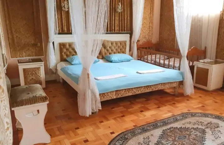 Ереван: Classic Apartment on Kievyan
