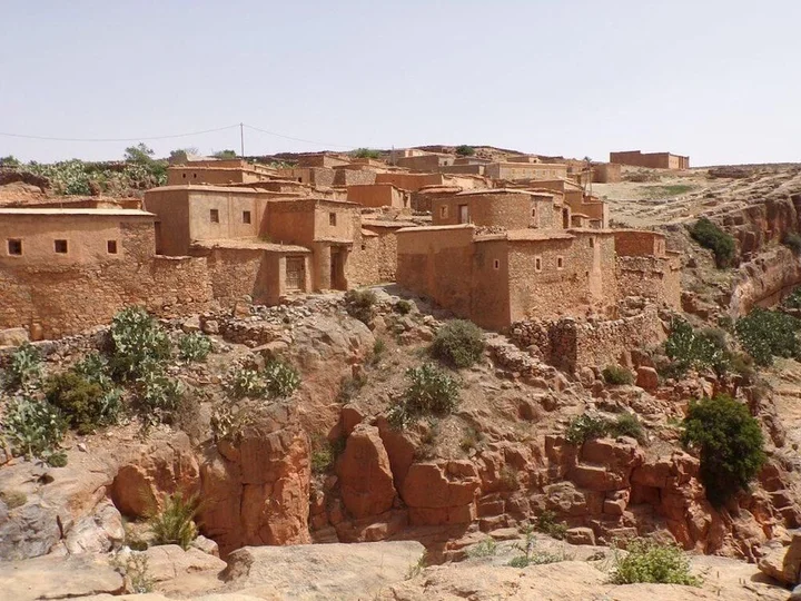 Катунаяке: Auberge Adrar