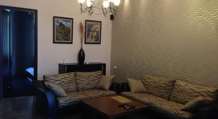 Ереван: FlatsInYerevan - Apartments on Hanrapetutyan Street