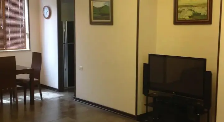 Ереван: FlatsInYerevan - Apartments on Hanrapetutyan Street