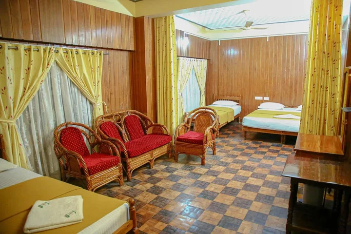 Кумараком: Lake Palace Family Resort Kumarakom
