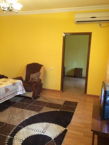 Ереван: Holiday Home on Sarmena 39