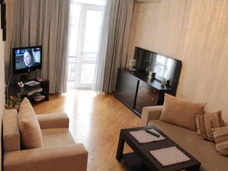 Баку: My sweet home on Gadzhibekova 105-119