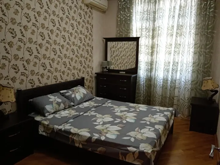 Баку: My sweet home on Gadzhibekova 105-119