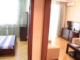 Баку: My sweet home on Gadzhibekova 105-119