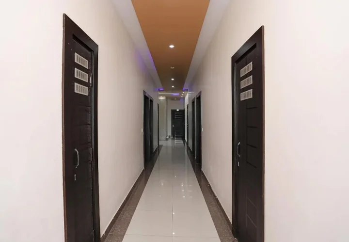 Алвар: Golden Bagh Resort