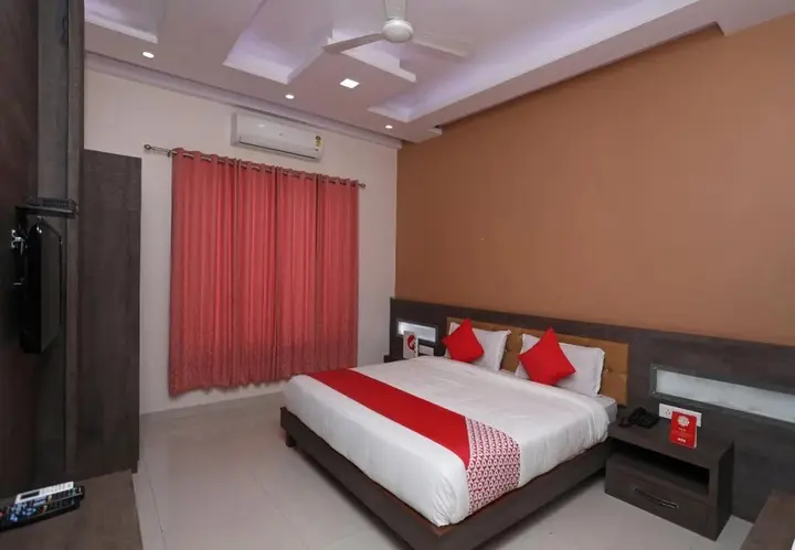 Алвар: Golden Bagh Resort