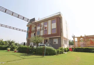 Алвар: Golden Bagh Resort