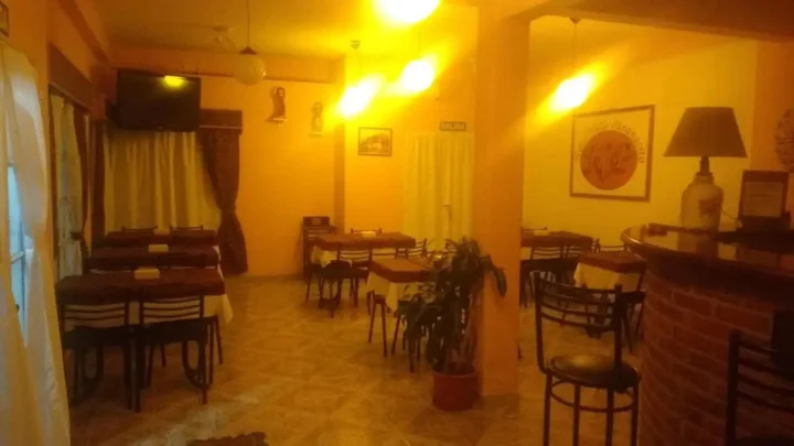 Хоа Лу: Hotel Villa Paranacito
