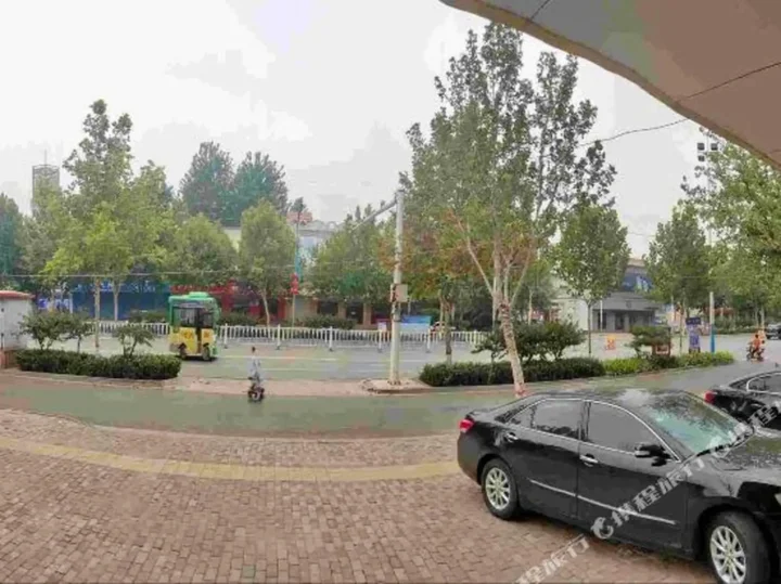 Синтай: Eaka 365 Hotel Pingxiang Zhonghua Road Branch