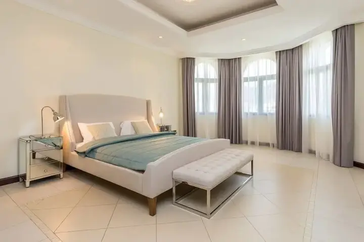 Дубай: Canal Cove Villa by Deluxe Holiday Homes