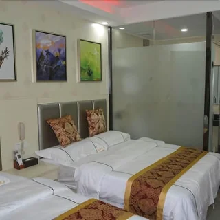 Гуанчжоу: Guangdong Qiaohong Hotel