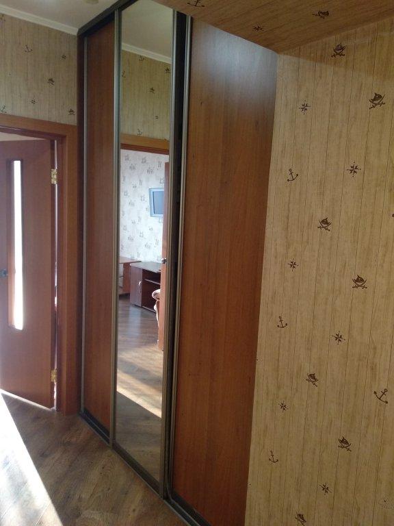 Красноярск: Апартаменты на Ады Лебедевой 18