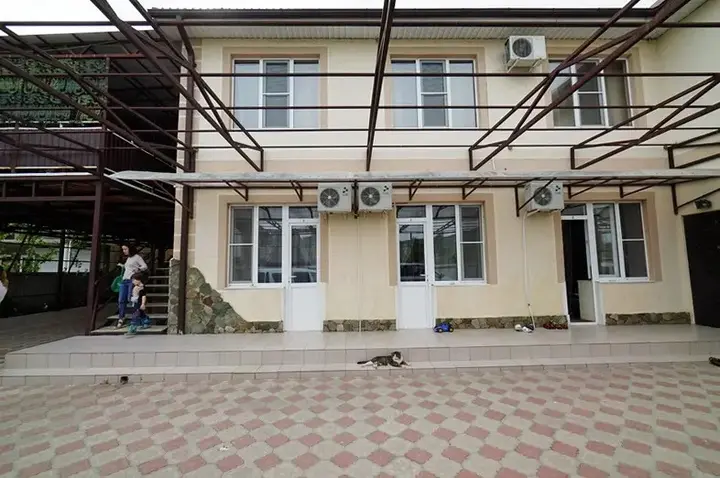 Джубга: Гостевой Дом Алина