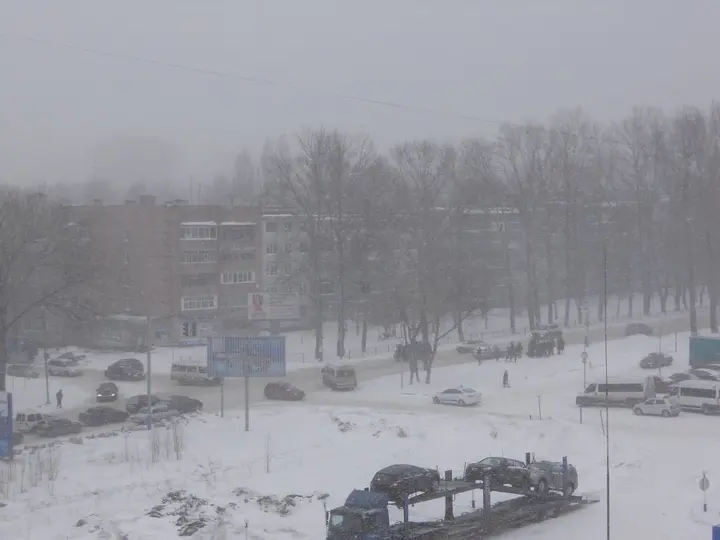 Брянск: Апартаменты на Авиационной