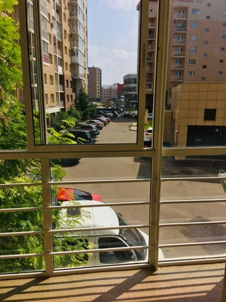 Красноярск: Apartment on Aviatorov 25