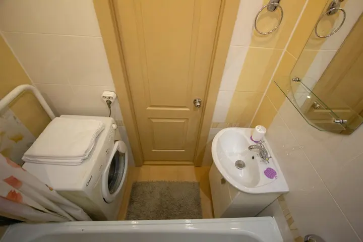Красноярск: Апартаменты на Батурина