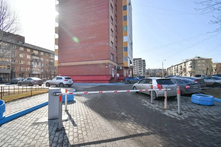 Красноярск: Апартаменты Тельмана 1А